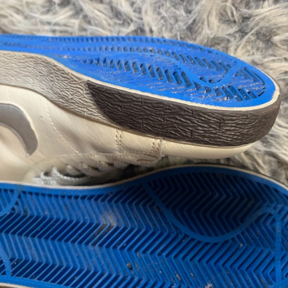 Nothing - Picture 16 of 16